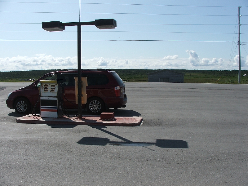 NFLD_drive_to_and-viking_settlement 805.jpg